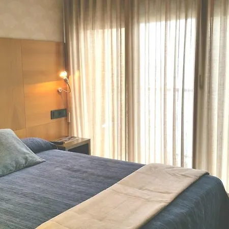 Hotel Isla Nova 2*